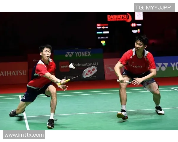 杭州羽毛球队与上海羽毛球队赛后复盘个人能力分析与对比