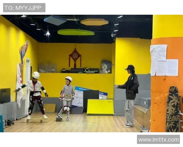 成都滑板队荣登滑板节奏排行榜第三名展现青春活力与团队精神